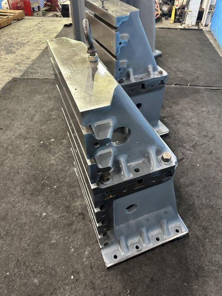 (1) SET OF 16" X 30" T SLOTTED DEVLIEG ANGLE PLATES: STOCK #74302