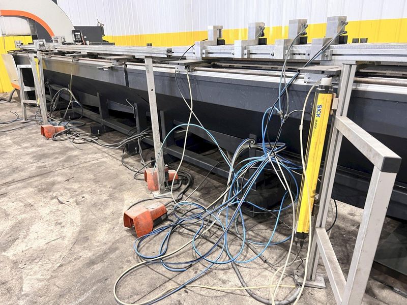 ELUMATEC MODEL #SBZ122 PROFILE MACHINE CENTER: STOCK #22090