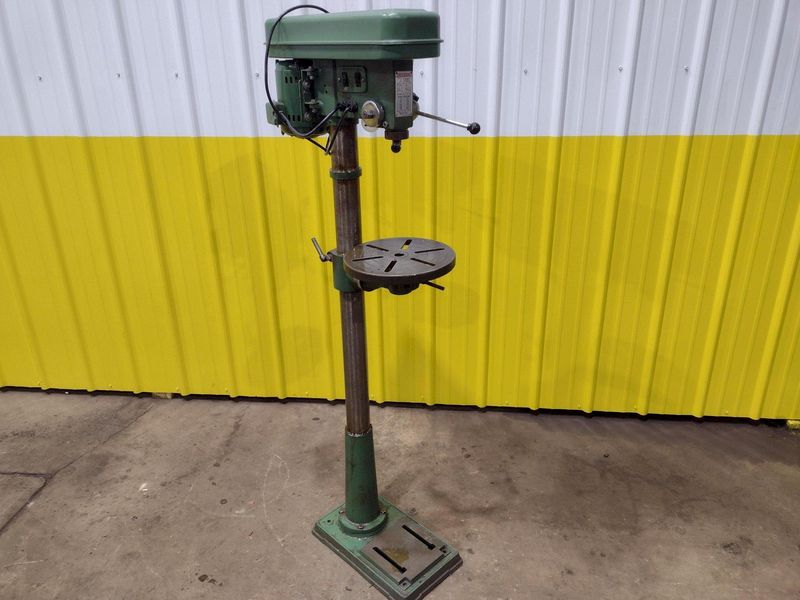 17" CENTRAL MACHINERY MODEL #T-6725 SINGLE SPINDLE DRILL PRESS: STOCK #20284