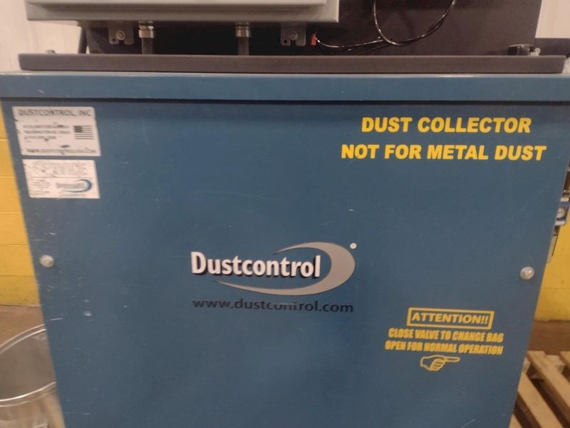15 HP DUSTCONTROL MODEL #DC-11 & RAF-1600 DUST COLLECTOR SYSTEM: STOCK #17169