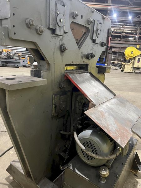 100 TON EDWARDS MODEL #JAWS IV HYDRAULIC IRONWORKER: STOCK #18429