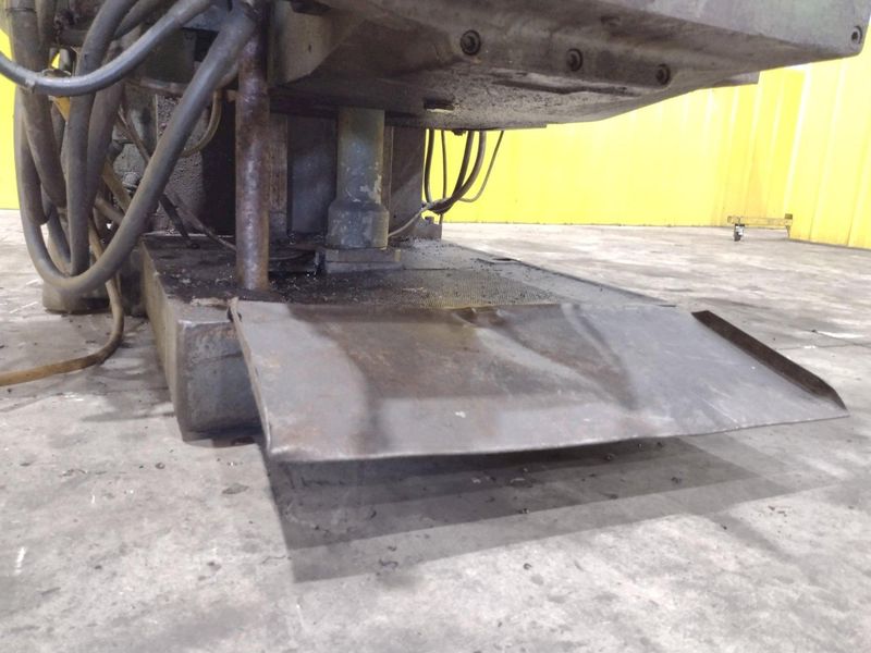 #2 CINCINNATI MODEL #207 HORIZONTAL MILL WITH VERTICAL TOOLMAKERS OVERARM: STOCK #22270