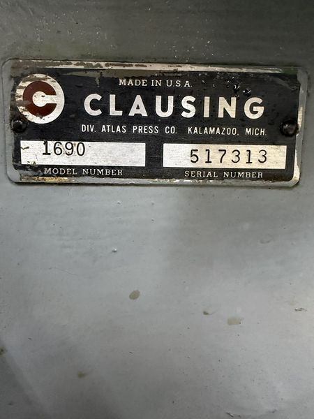 Clausing 1690 15″ Variable Speed Drill Press