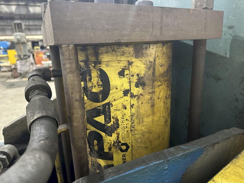200 TON LAFAYETTE H-FRAME HYDRAULIC PRESS WITH ENERPAC  #RR20013 RAM CYLINDER : STOCK #22344