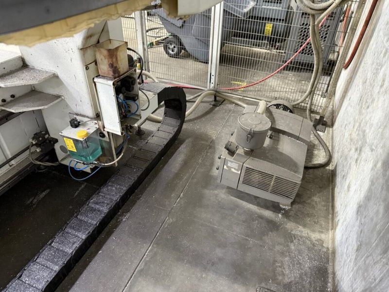 Busellato Jet Concept XXL CNC Machining Center