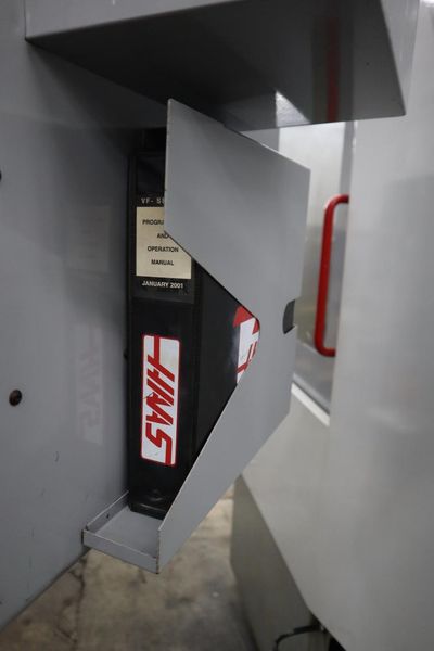 Haas Mini Mill CNC Vertical Machining Center, 16"x12"x10", CT40 Taper, 10 Station ATC, Coolant System, New 2001