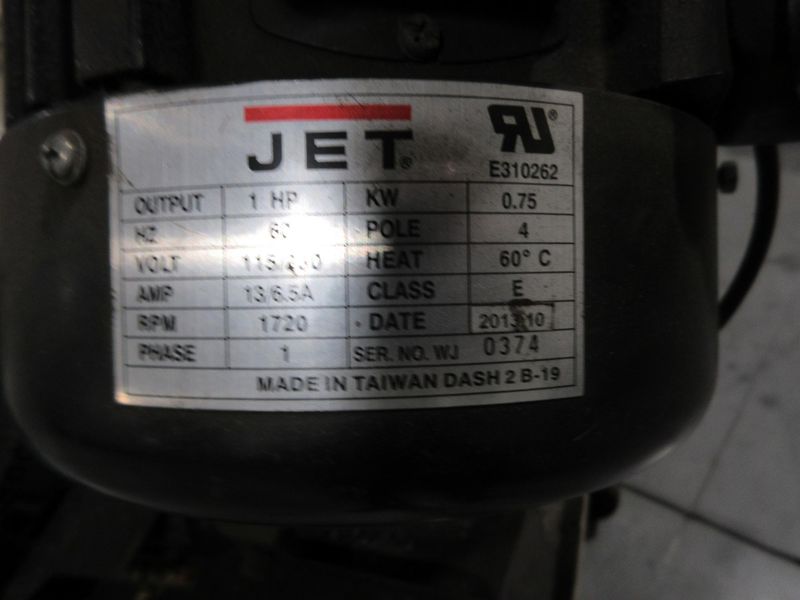 Jet HVBS-710S 7x10-1/2 in. Mitering Horizontal/Vertical Bandsaw, on Portable Steel Base, - Auction Item