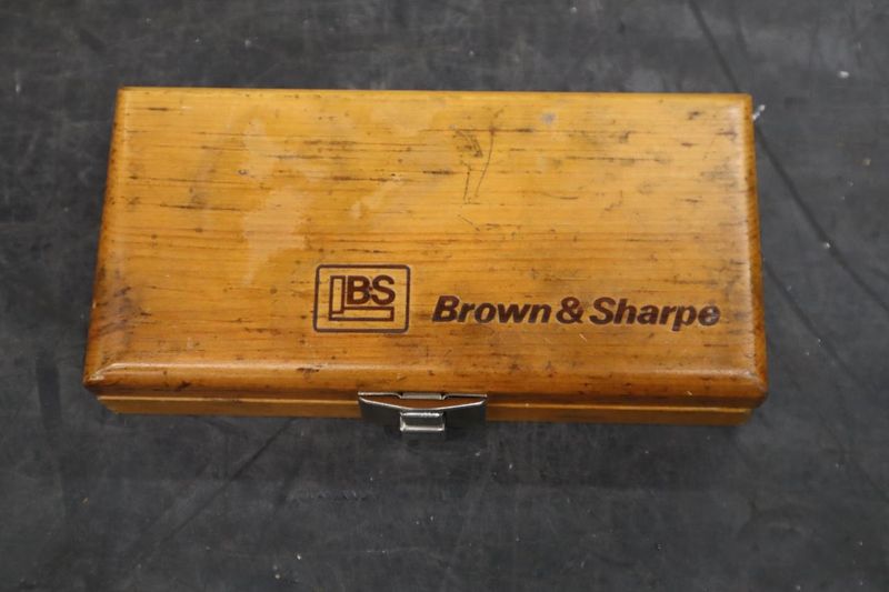 Inspection Devices: Micrometers, Indicators- Auction Item