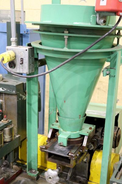 6 STAND X 1-1/2" YODER ROLLFORMER: STOCK #72534