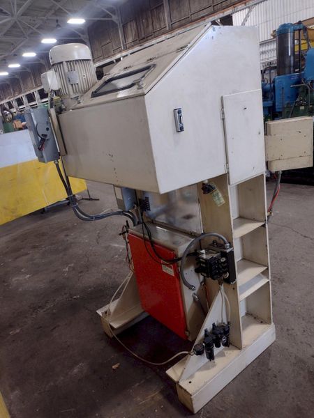 33 TON WATERBURY FARREL MODEL 33S HYDRAULIC GAP FRAME PRESS: STOCK 17145