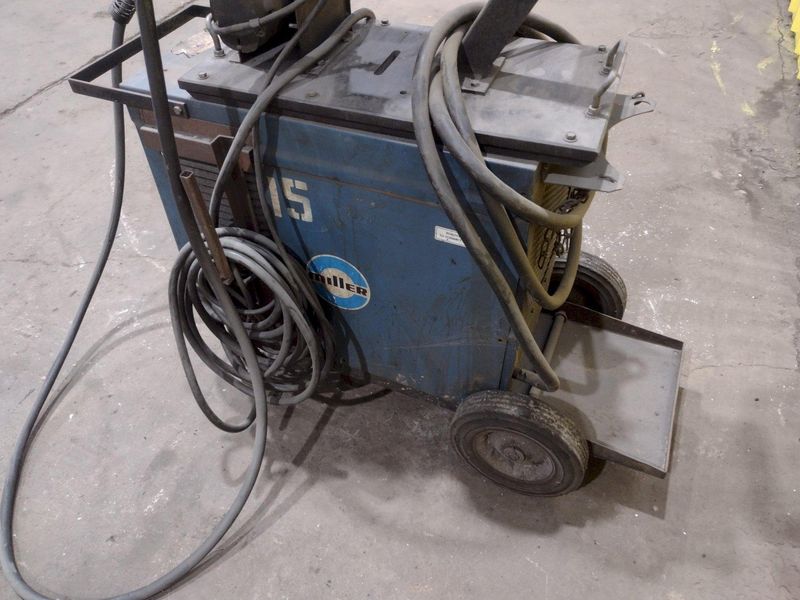 200 AMP MILLER  MODEL #CP-200 WELDER WITH MILLER WIRE FEEDER: STOCK #19660