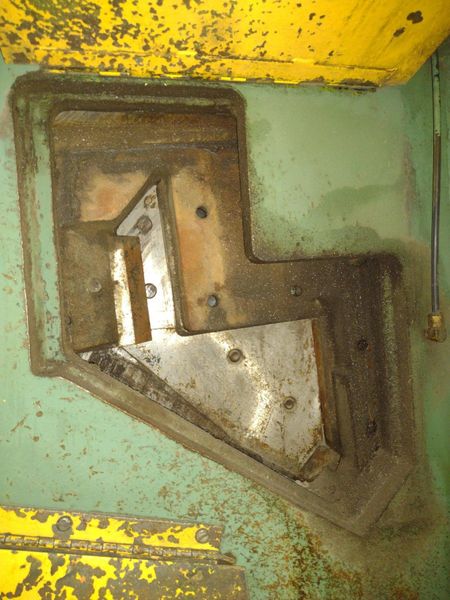 95 TON HILL ACME MODEL #6 HYDRAULIC IRONWORKER: STOCK #23420