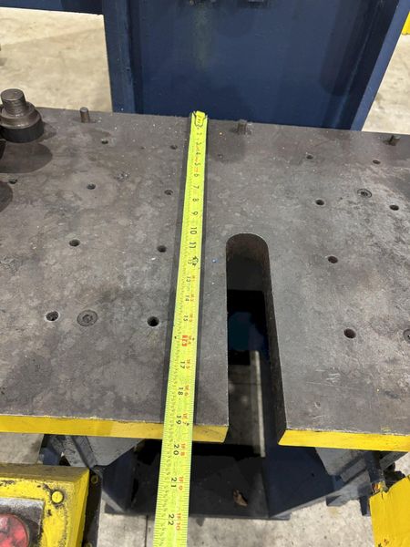 12 TON HANNIFIN MODEL #OFC-12C DYNA-QUIP HYDRAULIC C FRAME PRESS: STOCK #22192