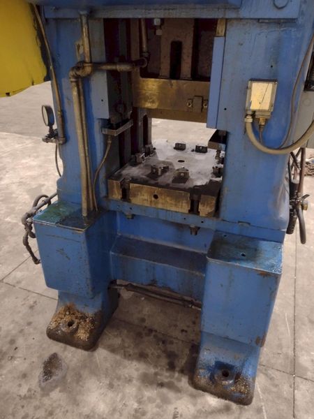 400 TON MINSTER MODEL #90-400 KNUCKLE JOINT PRESS 4.5" STROKE: STOCK #23670