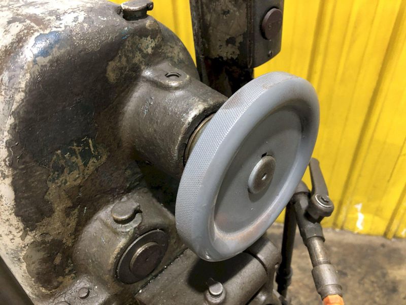 1/2" LANDIS THREADER FOR PIPE W/ 6R HEAD: STOCK #19067
