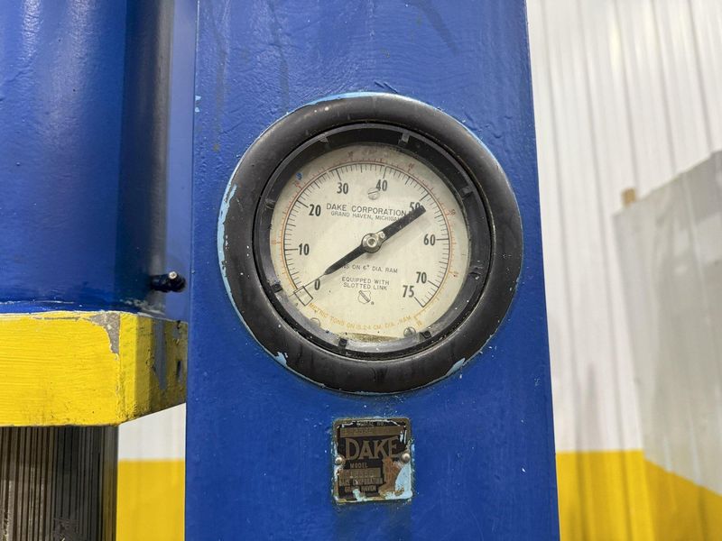 75 TON DAKE MODEL #18-558 HYDRAULIC 4-POST PRESS,  23" STROKE: YOBRO #24094