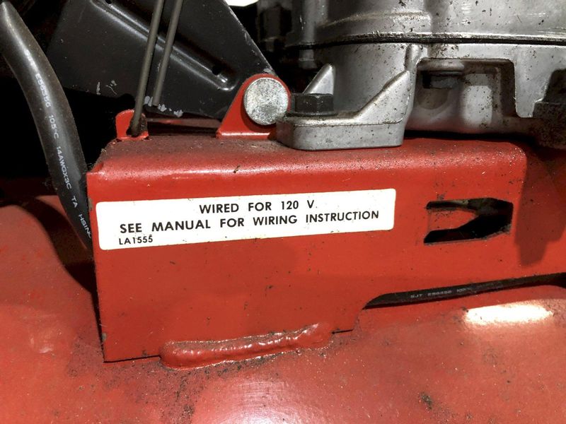 2 HP CRAFTSMAN PORTABLE AIR COMPRESSOR: STOCK #10969