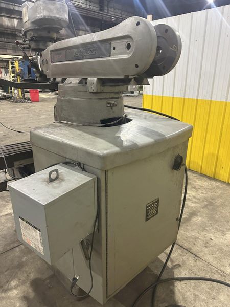 2 HP BRIDGEPORT SERIES II SPECIAL VERTICAL RAM TYPE KNEE MILL: STOCK #22466