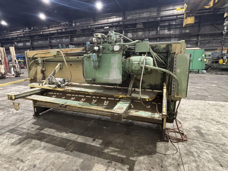 10' x 1/4" CINCINNATI MODEL #2H10 HYDRAULIC POWER SHEAR: STOCK #22535