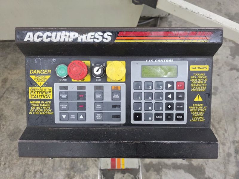 Accurpress 710010 100 Ton x 10′ 3-Axis CNC Hydraulic Press Brake