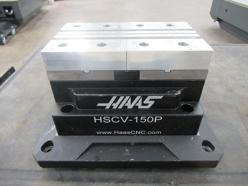 Haas UMC-1000SS CNC 5-Axis Vertical Machining Center, 40"x25"x25", 12K RPM, Chip Con, 30 ATC, Probing, TS Coolant, Air-Vise