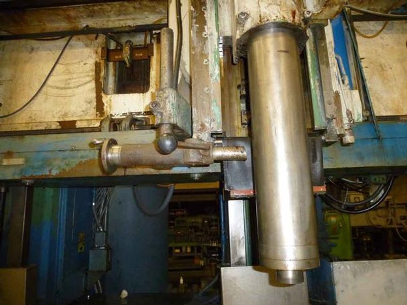 Springfield 62AR/2CS Univ Vt Spdl,62"Tbl,70"Sw,12-60"U/Spdl,48"Vt Rail Trv,2 Grind Hds,#4088 