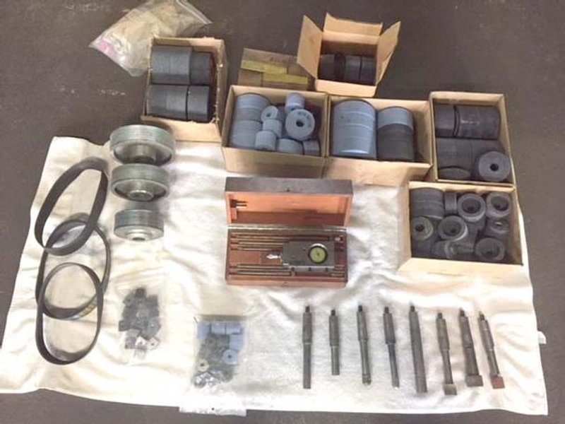 Springfield 2 1/2 ATR Vertical Universal Grinder, Exc, 1973