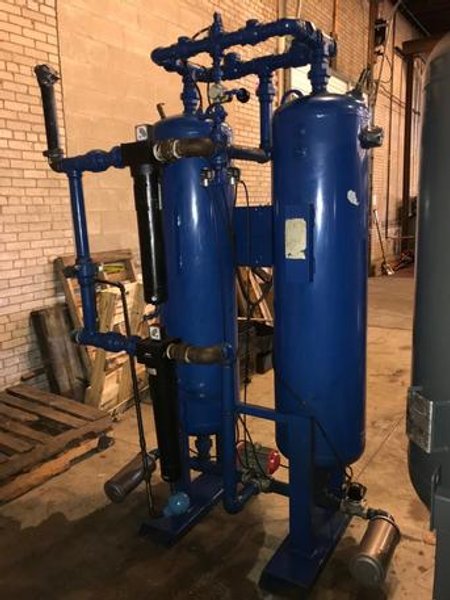 550 CFM, Engineered Air Products HL-550 Heatless Dual Tower Desiccant Air Dryer