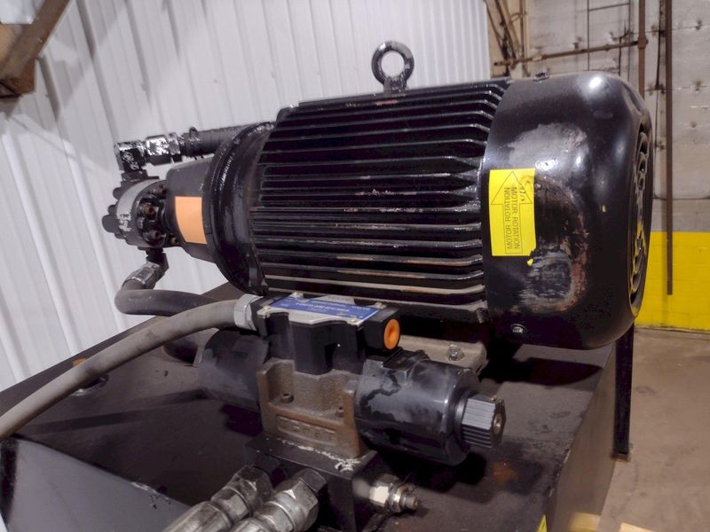 HARMONY MODEL #M60STD DOWNSTROKE HYDRAULIC BALER: STOCK #18796