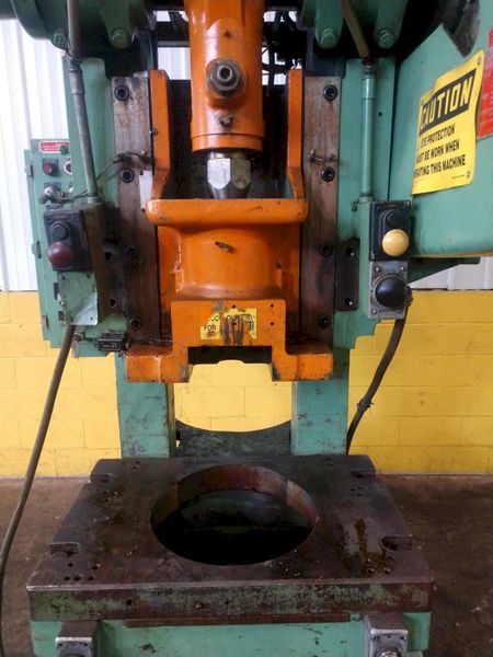 60 TON BLISS MODEL #C60 OBI FLYWHEEL PRESS, 4" STROKE: STOCK 14889