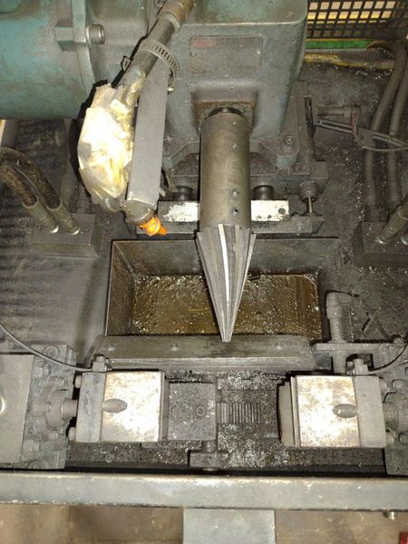 2.5" JR AUTOMATION TUBE DEBURRING & ID CHAMFERING MACHINE: STOCK #19033