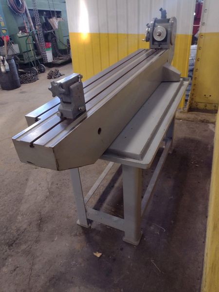 LEITZ OTICAL DIVIDING HEAD WITH TAILSTOCK, BED & STAND: STOCK 17369