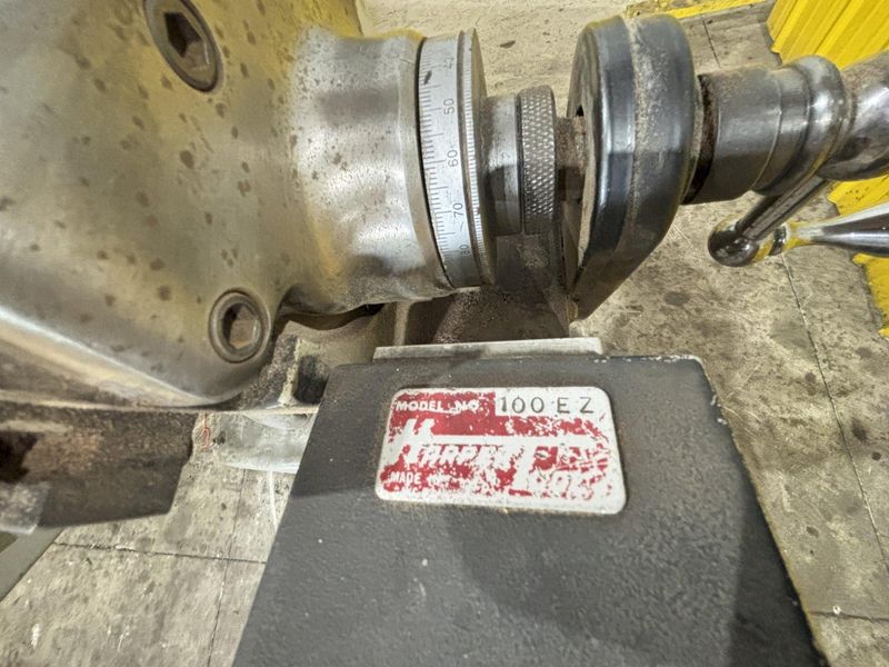 1.5 HP BRIDGEPORT VERTICAL RAM TYPE MILL & CHERRYING HEAD: STOCK #23195