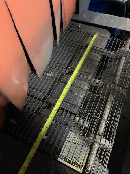 Lantech SW-1000 Intermittent Motion Belt Feed Side Seal Wrapper w/ Lantech ST-900 Heat Tunnel