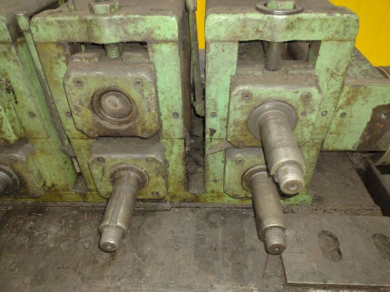 8 STAND X 1.5" YODER CANTILEVERED ROLLFORMER: STOCK #20532