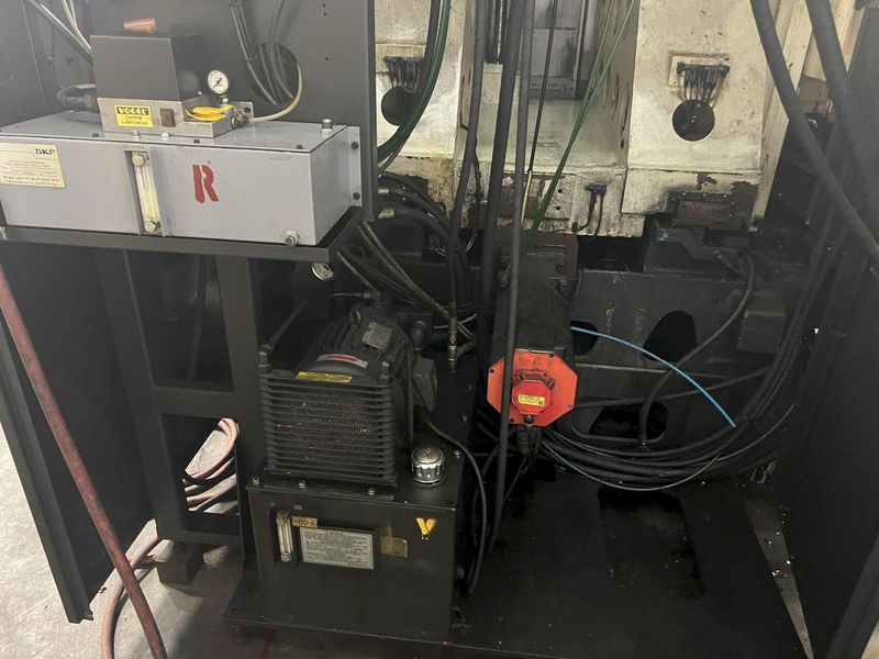 Hyundai Wia #KH1000, CNC horizontal machining center, 82.6" X, 53.1" Y, 55.1" Z, 8000 RPM, 35 HP