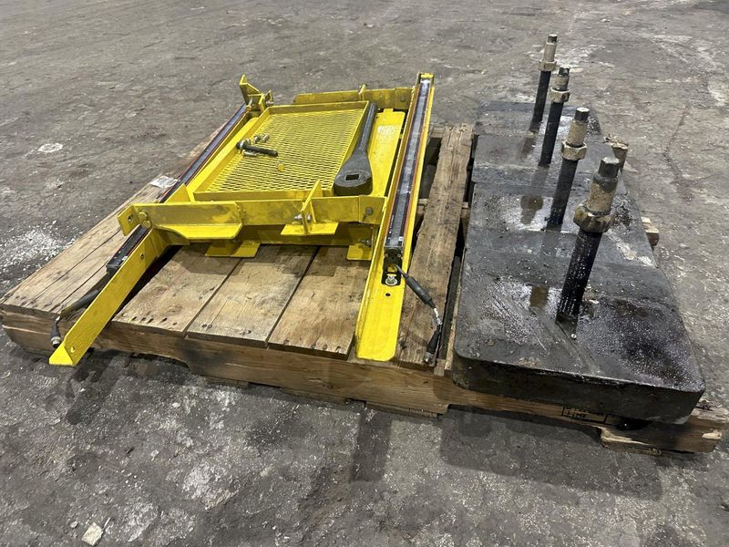 150/110 TON BLISS MODEL #3-1/2C DOUBLE ACTION TOGGLE PRESS: STOCK #20175
