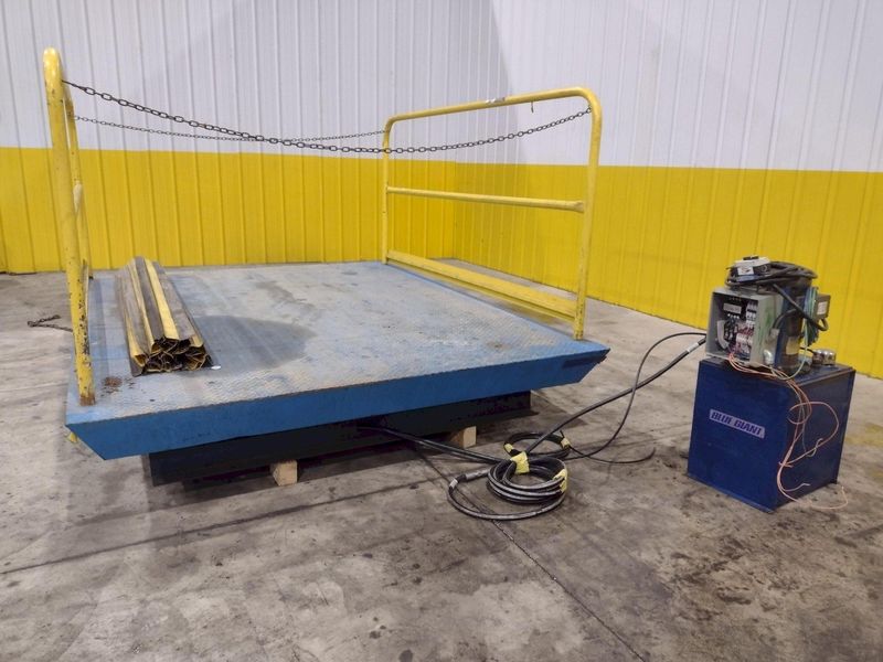 8,000 LBS X 108" X 84" BLUE GIANT MODEL #SEDPH 53-208 HYDRAULIC LIFT TABLE / ELEVATING DOCK: STO
