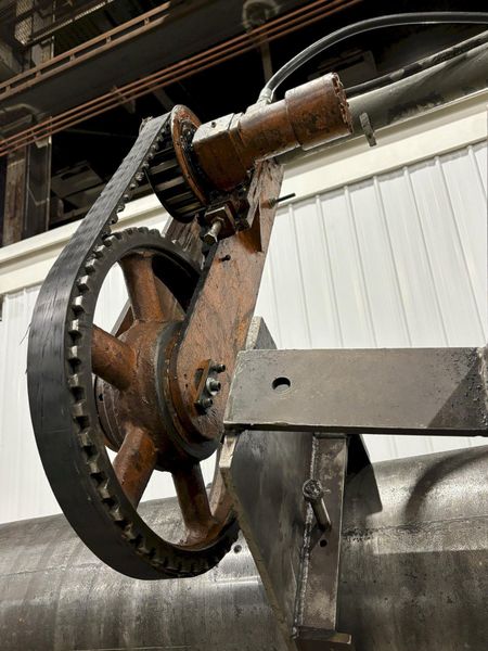 30,000 LB X 60" SESCO MODEL #55-523 MOTORIZED COIL REEL UNCOILER W/ COIL CAR: STOCK #21952