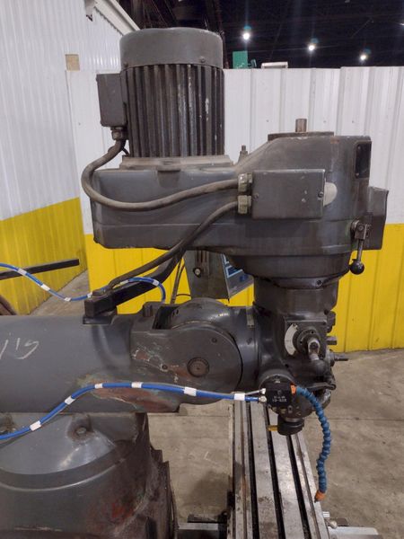 2 HP DOALL MODEL @PM-200V RAM TYPE VERTICAL MILL WITH POWER FEED & DRO: STOCK #22880
