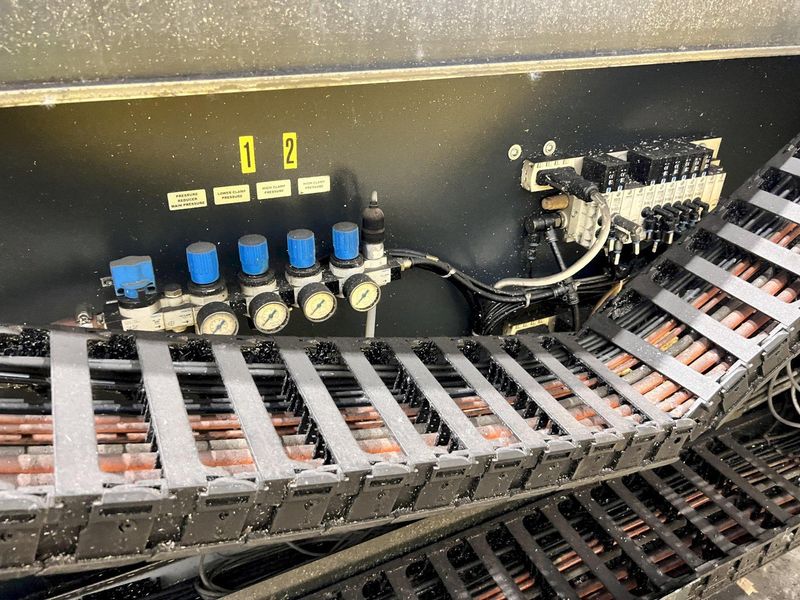 ELUMATEC MODEL #SBZ122 PROFILE MACHINE CENTER: STOCK #22090