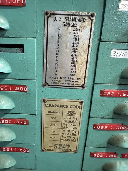 STRIPPIT MODEL 30/30 PUNCH TOOLING & HOLDERS: STOCK #15900