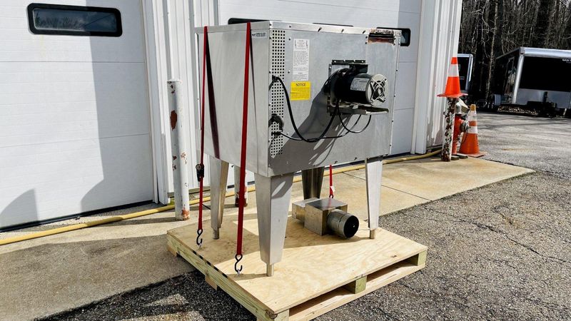 Southbend Commercial Convection Oven
Model: SLGS / 12SC
Natural Gas Convection Oven