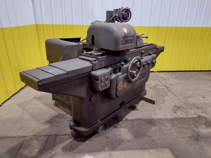 10" X 24" LANDIS CYLINDRICAL GRINDER: STOCK #18681