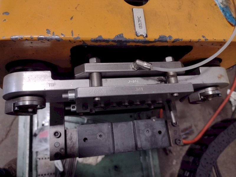 BURR OAK MODEL #VBHB RETURN TUBE BENDER & MODEL #MTCO STRAIGHTENER FEEDER: STOCK #15868