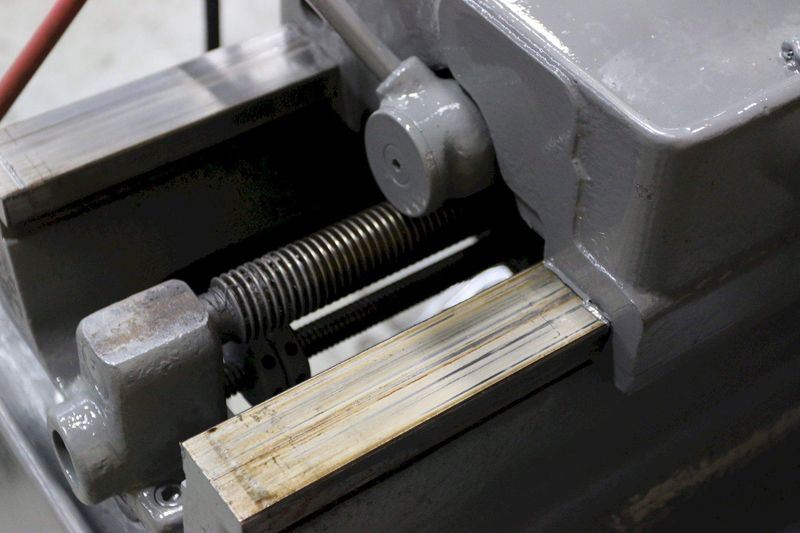1" LANDIS DOUBLE SPINDLE "LEADSCREW" THREADER: STOCK #72548
