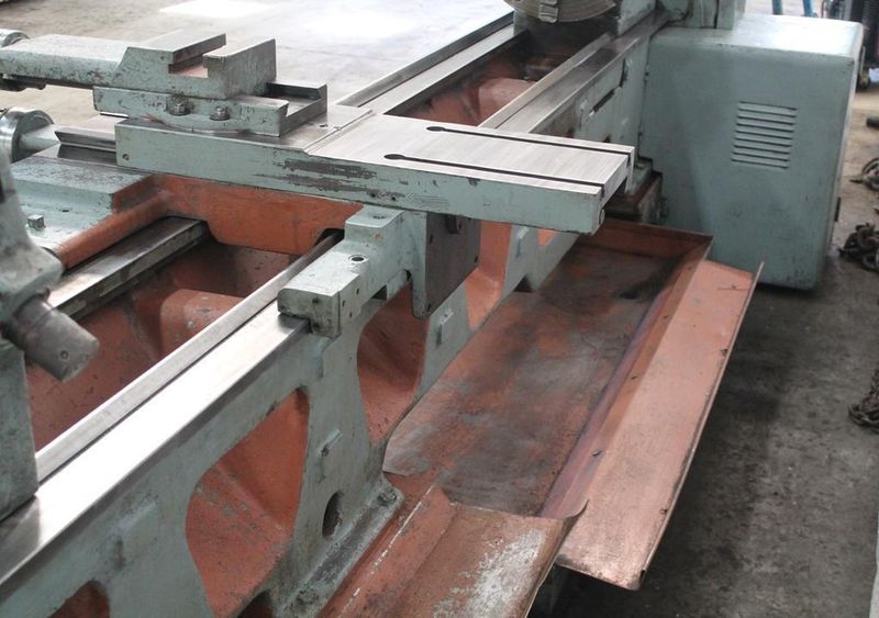 25" X 164" TOS ENGINE LATHE: STOCK # 63995