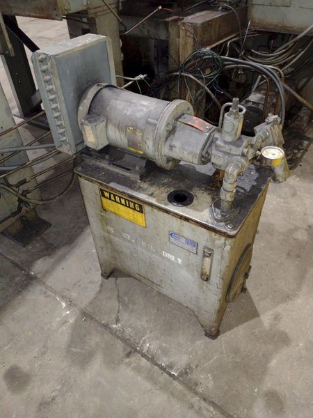 26" X 144" DOALL MODEL #2618-H-B HEAVY DUTY VERTICAL PLATE SAW: STOCK #19606