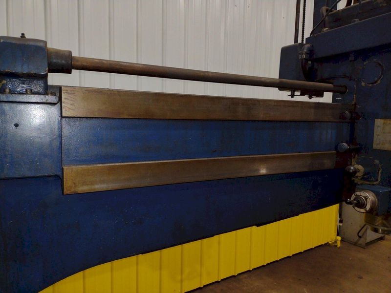 5' x 13" SHARP MODEL #RD-1600 RADIAL ARM DRILL: STOCK #18542