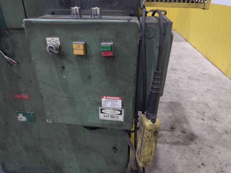 6,000 LBS AMERICAN MODEL #1000 MOTORIZED COIL REEL UNCOILER & COIL CAR: STOCK #21322